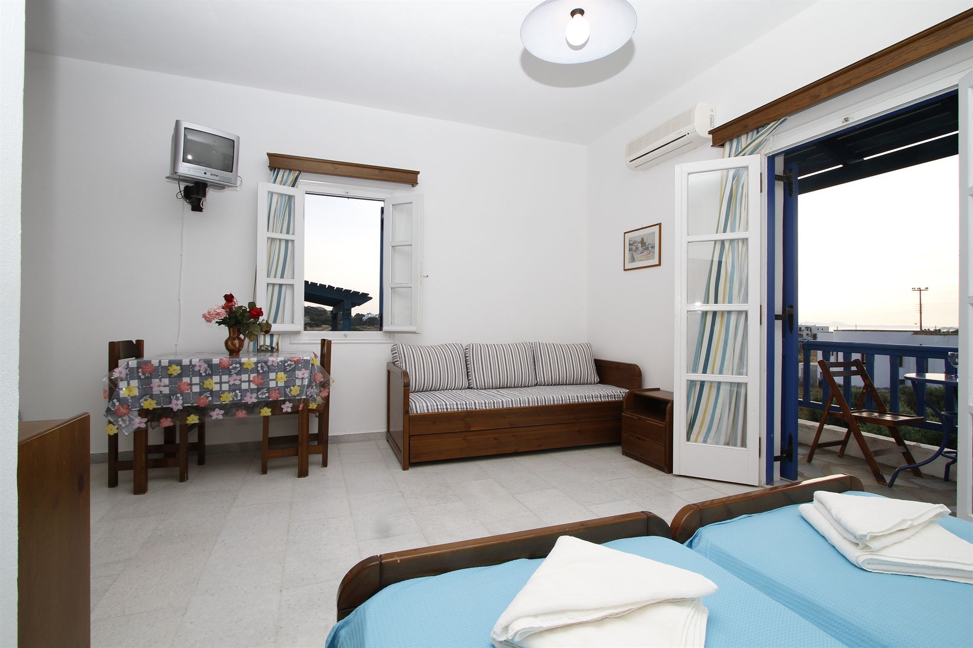 Diamantis Studios&Apartments Mikri Vigla Exterior photo